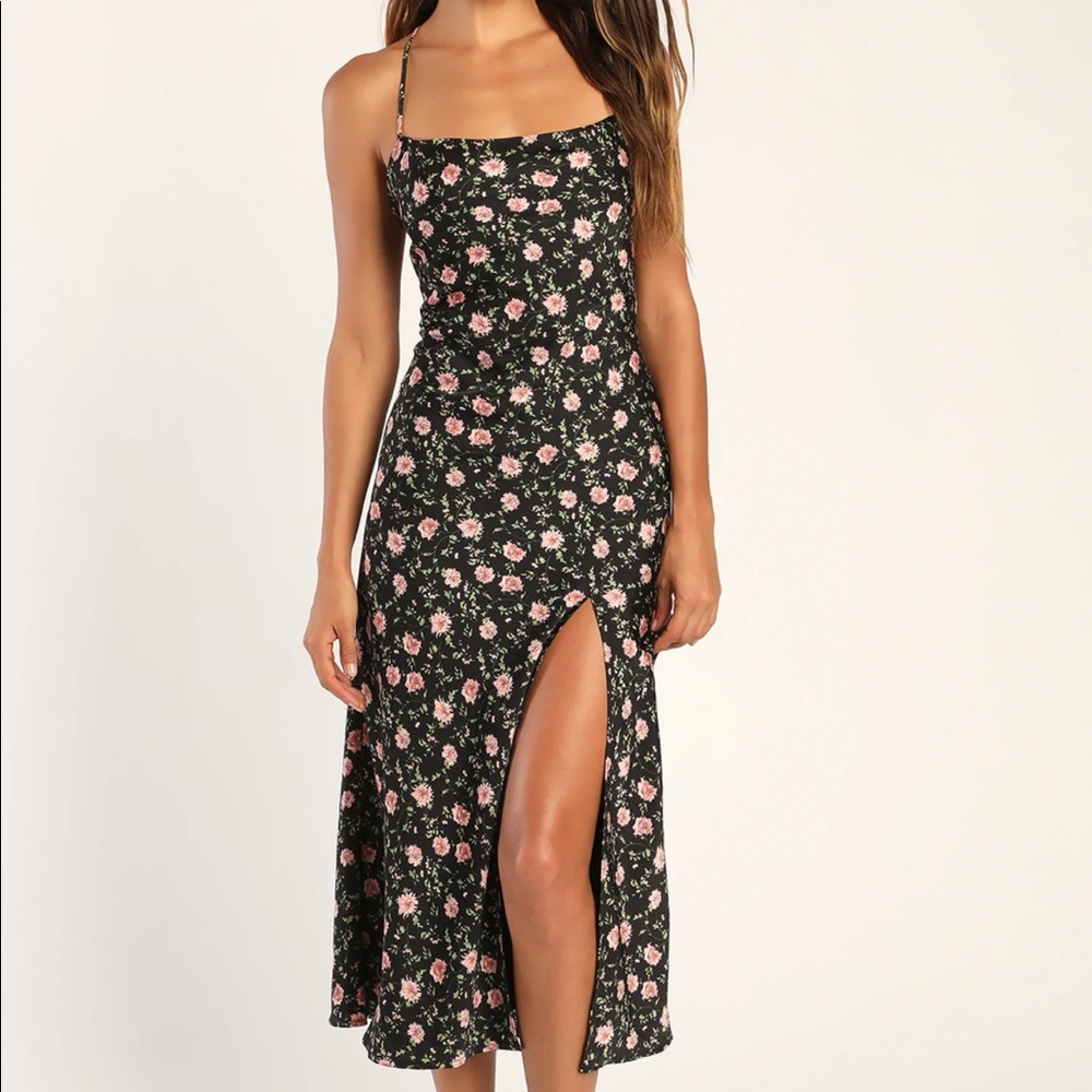 LULUS Moment of Chic Black and Pink Floral Print Satin Lace-Up Dress NWT Medium